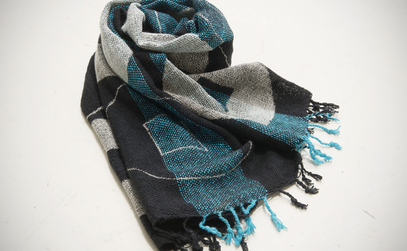 手織綿スカーフ Handwoven cotton scarf TSUBAKI 六文銭