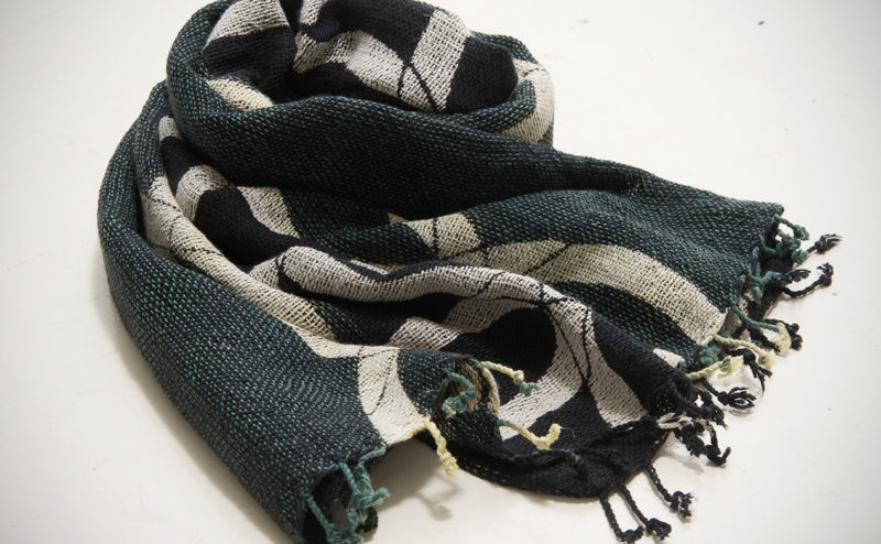手織綿スカーフ Handwoven cotton scarf TSUBAKI 七宝